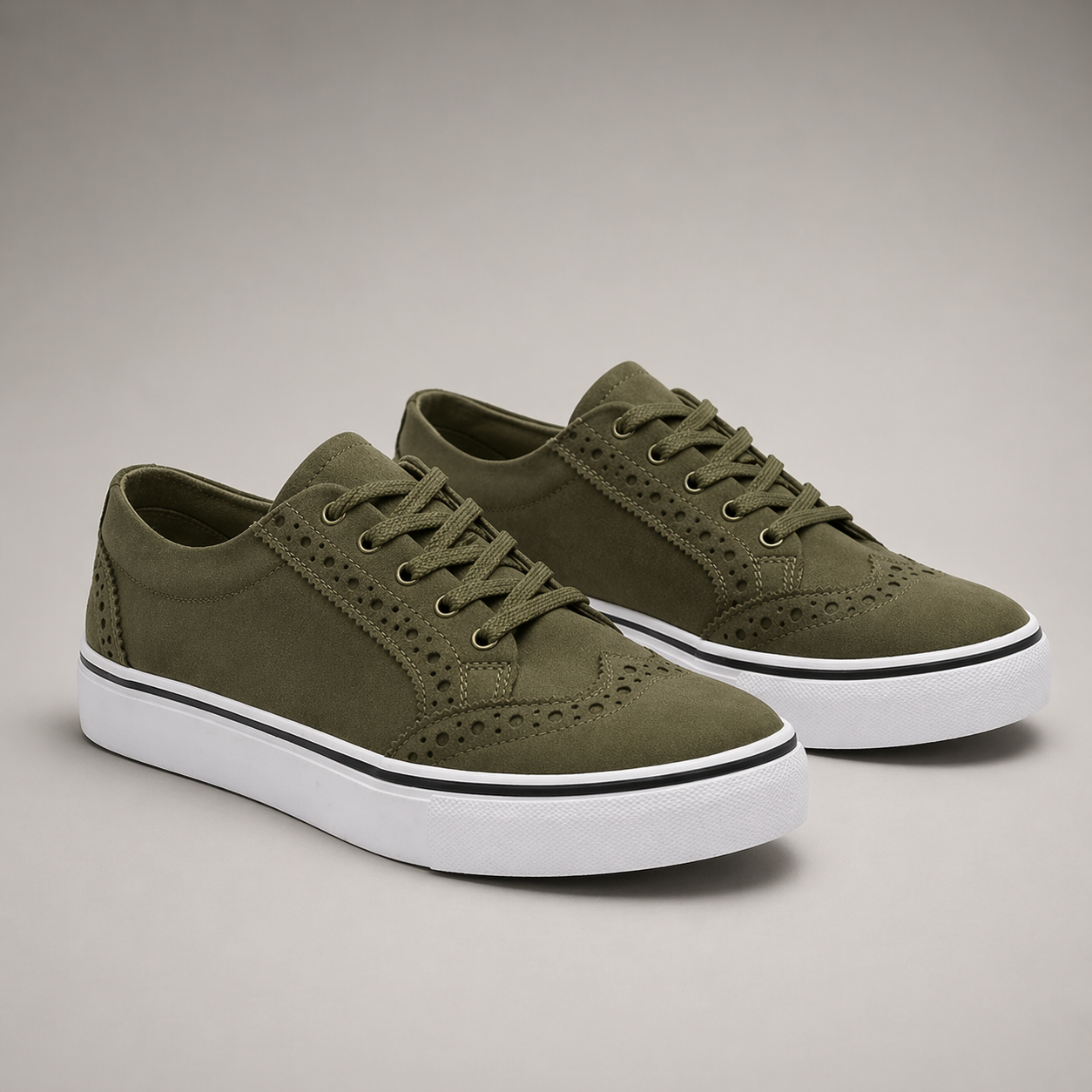 Women's Lace-Up trainers with white soles